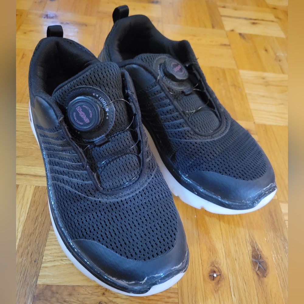Sketchers twist go hyperburst